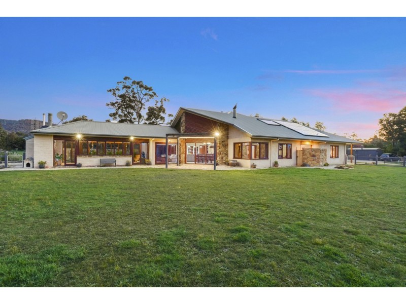 29 Marsella Court, Woodend VIC 3442