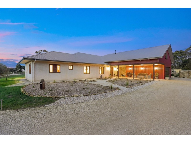 29 Marsella Court, Woodend VIC 3442