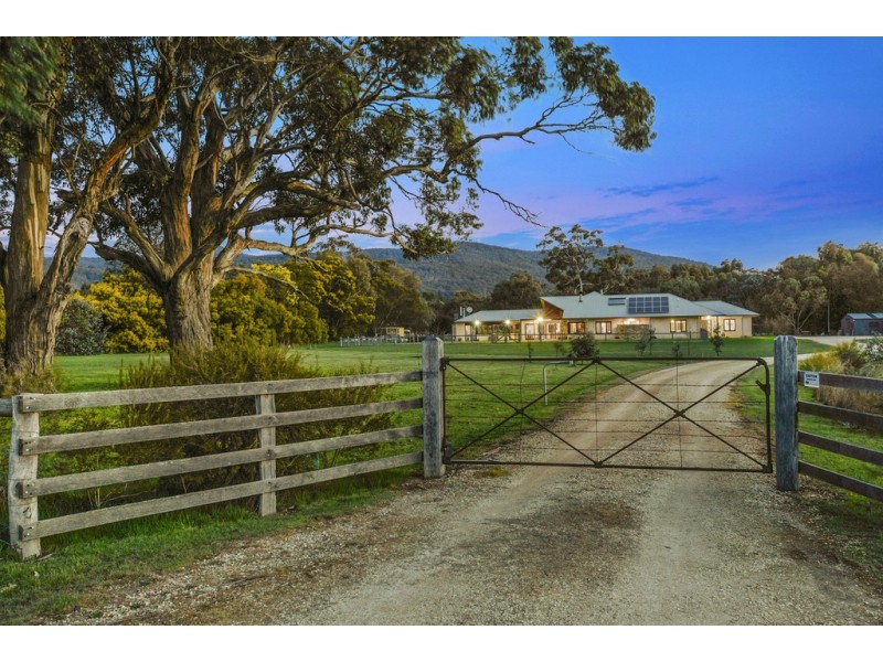 29 Marsella Court, Woodend VIC 3442