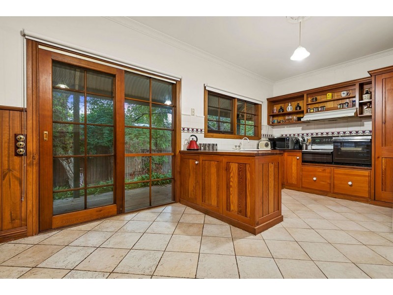 9A Collier Street, Woodend VIC 3442