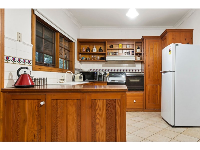 9A Collier Street, Woodend VIC 3442