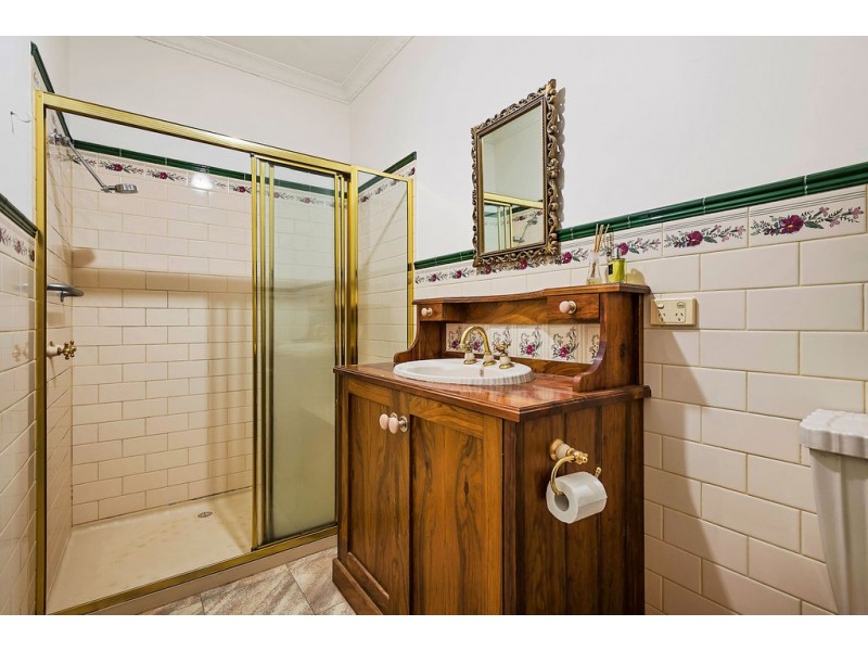 9A Collier Street, Woodend VIC 3442