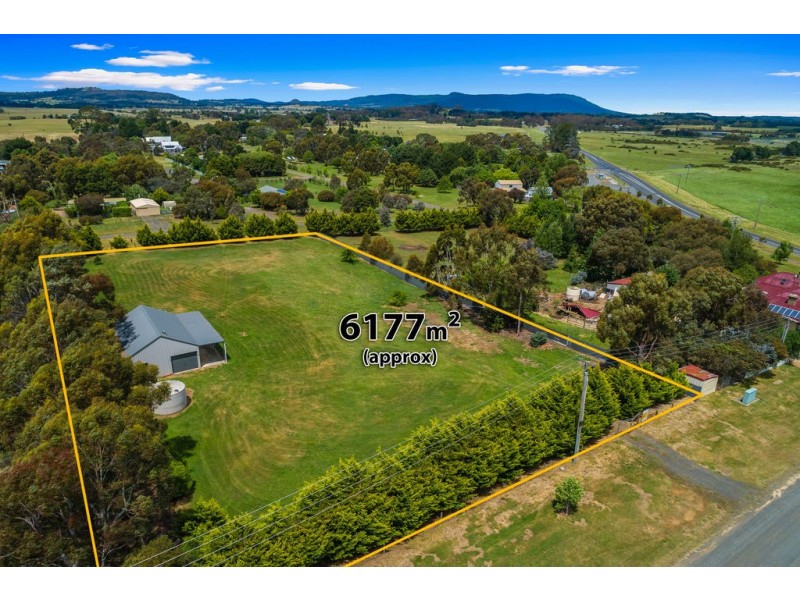 8 Ebden Street, Carlsruhe VIC 3442