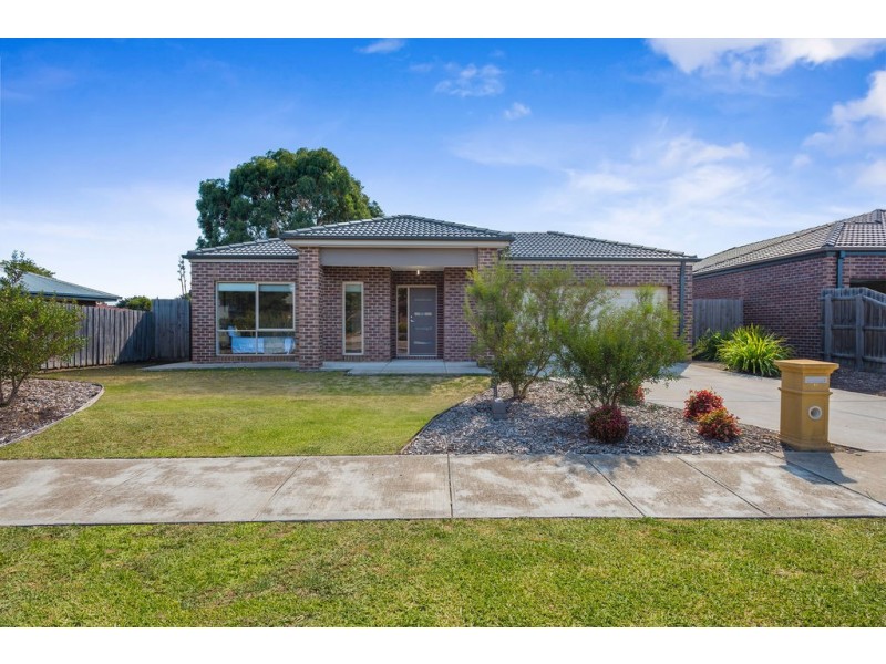 42 Tree Change Way, Woodend VIC 3442