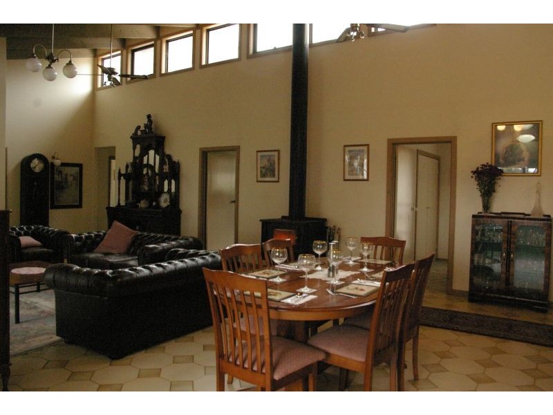 1074 Northern Highway, Heathcote VIC 3523