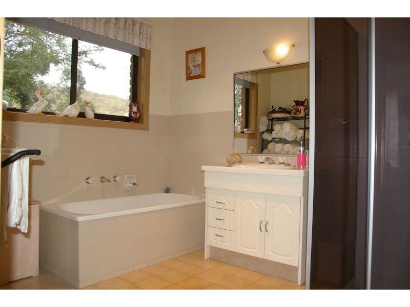 1074 Northern Highway, Heathcote VIC 3523