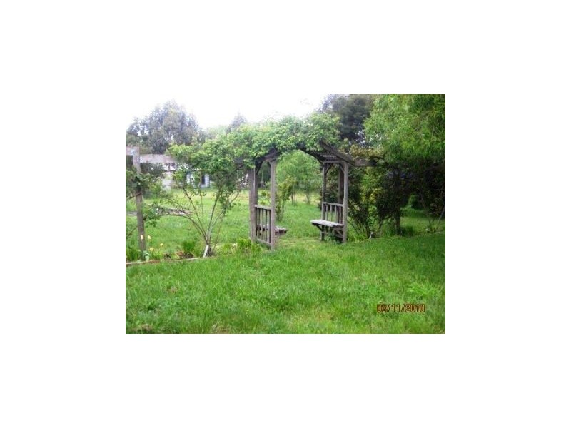 43 CLOWES STREET, Tylden VIC 3444