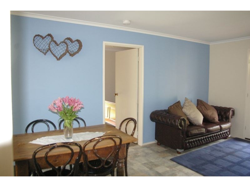 38  Washington Lane, Woodend VIC 3442