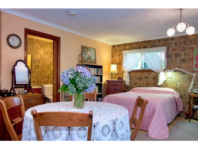 74 Kellett Road, Woodend VIC 3442