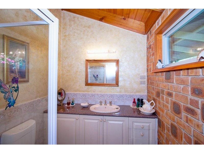 74 Kellett Road, Woodend VIC 3442