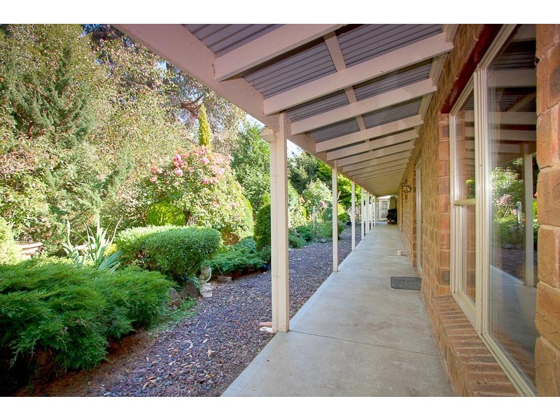 74 Kellett Road, Woodend VIC 3442