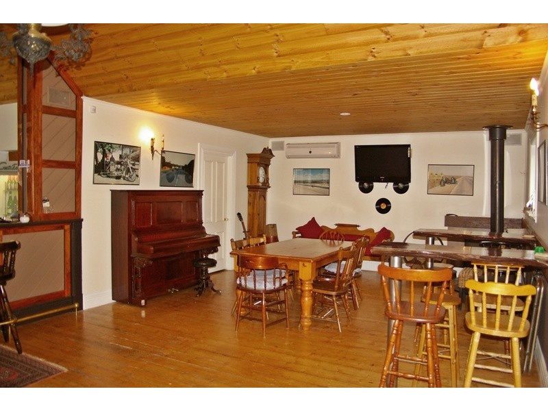 15 Martin Street, Blackwood VIC 3458