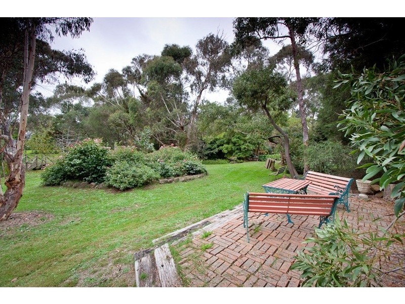 237 Mt. Macedon Road, Macedon VIC 3440