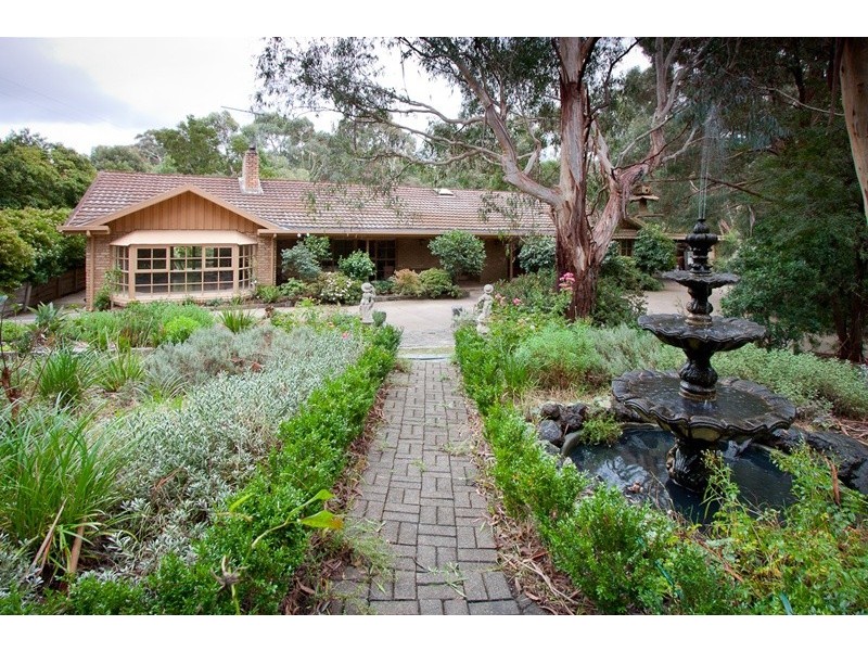 237 Mt. Macedon Road, Macedon VIC 3440