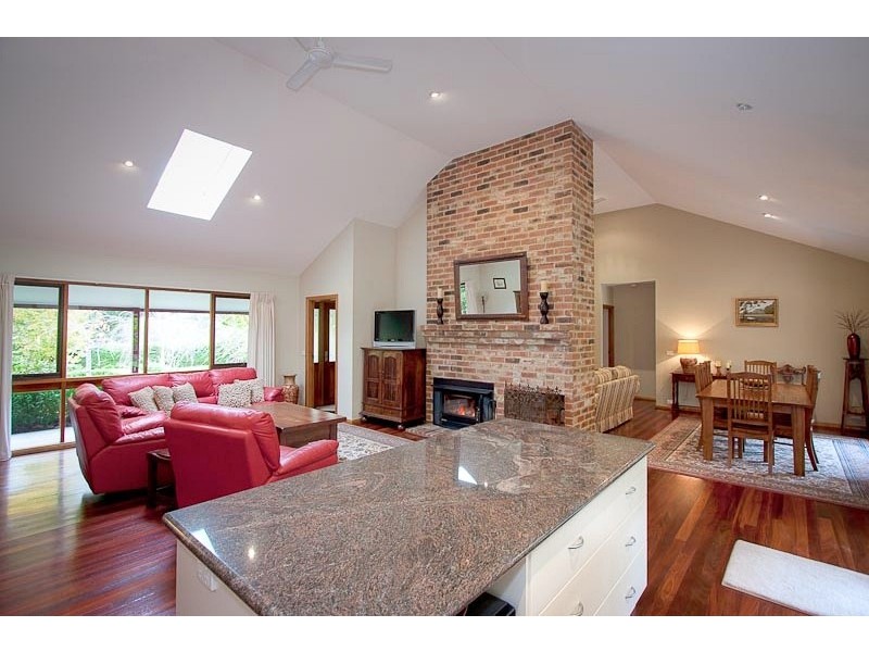 50 TWEDDLE LANE, Woodend VIC 3442