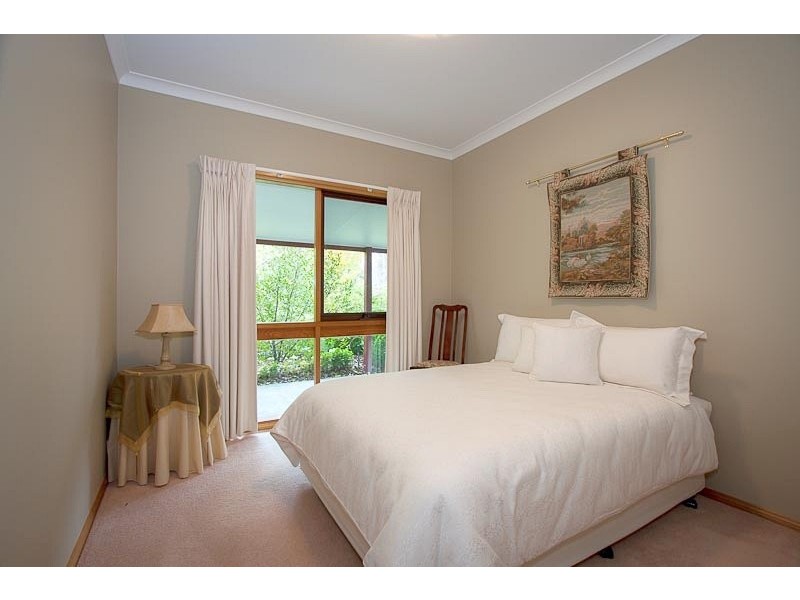 50 TWEDDLE LANE, Woodend VIC 3442