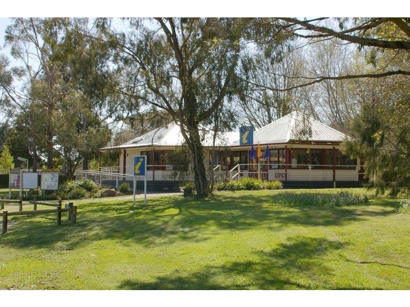 78 Old Lancefield Road, Woodend VIC 3442