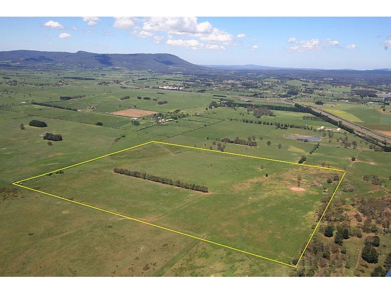 1 Rutters Lane, Woodend VIC 3442