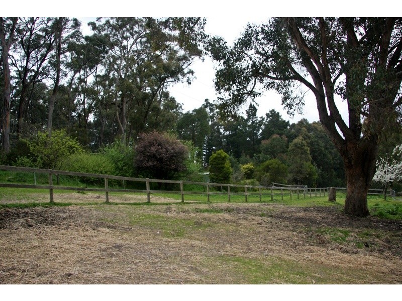 1362 ROMSEY ROAD, Woodend VIC 3442