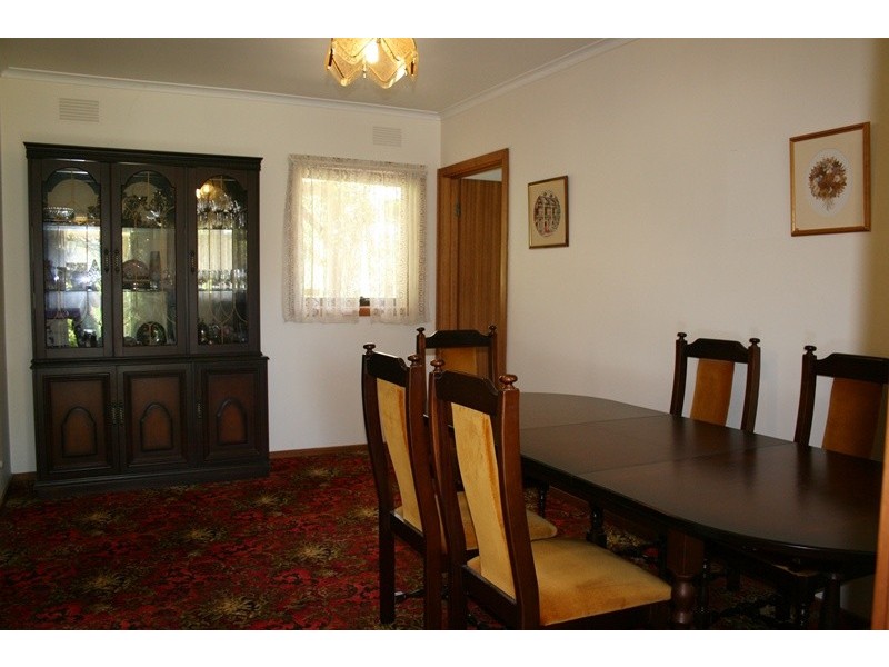 185 Mahoneys Road, Woodend VIC 3442