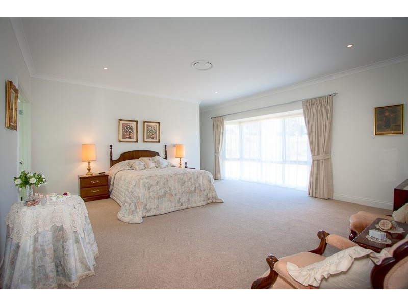 185 Rothes Rd, Trentham VIC 3458