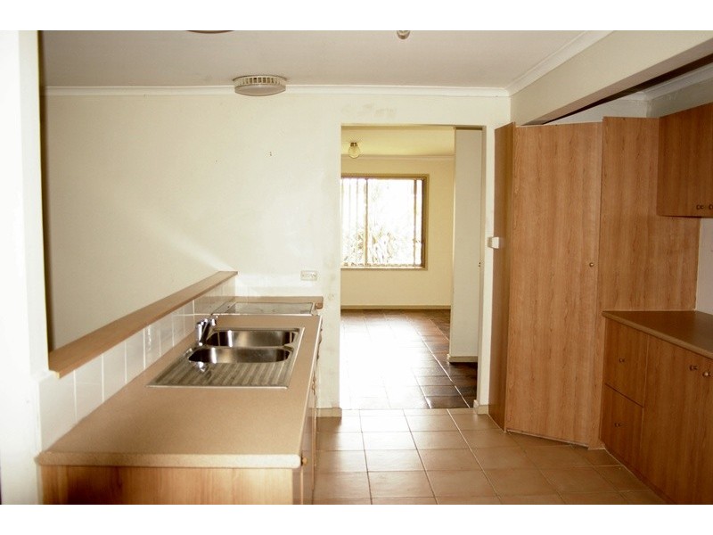 24 Forest Street, Woodend VIC 3442