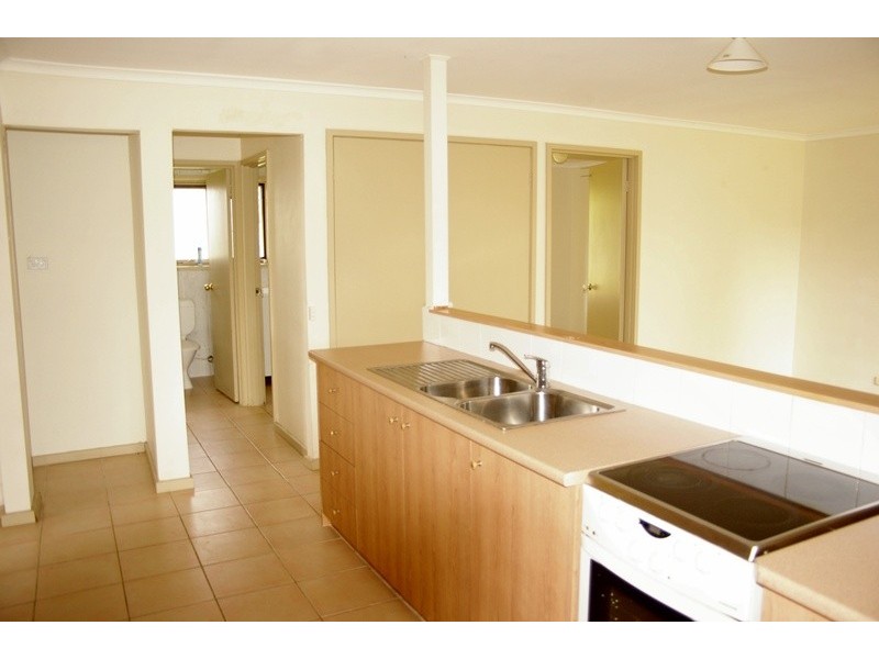 24 Forest Street, Woodend VIC 3442