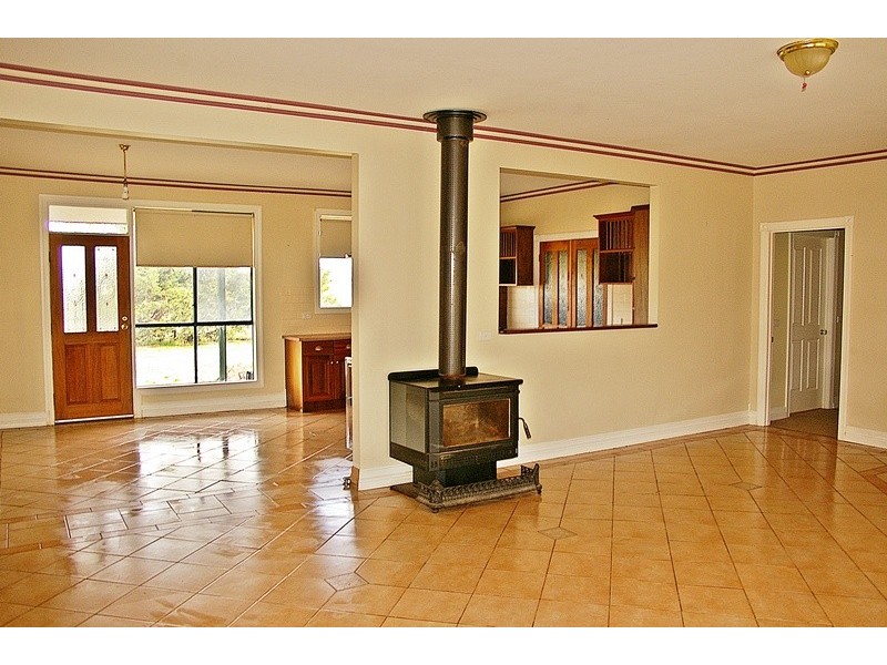 588 Three Chain Road, Carlsruhe VIC 3442