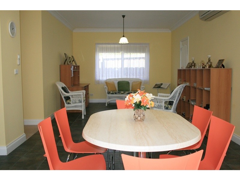 8 Anslow Street, Woodend VIC 3442