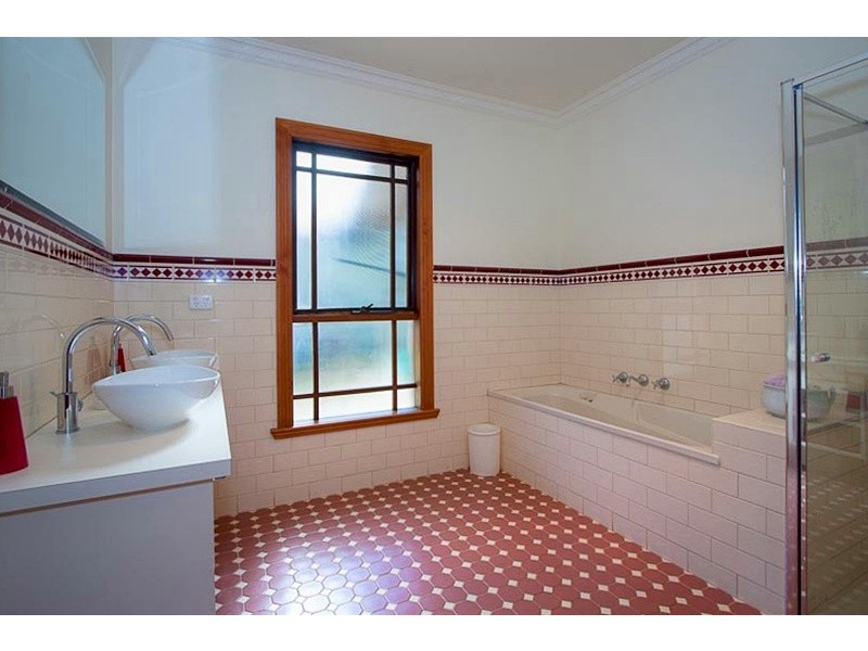 169 Couzens Lane, Romsey VIC 3434