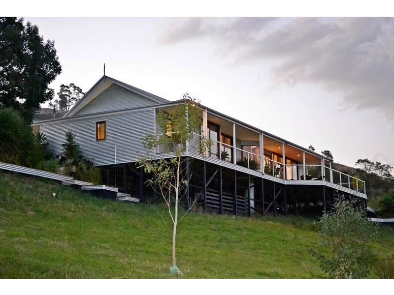 69 Mount William Rd, Lancefield via, Kilmore VIC 3764