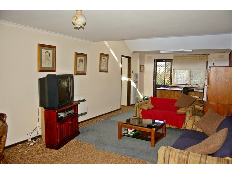 Unit 7 – 55 Anslow Street, Woodend VIC 3442
