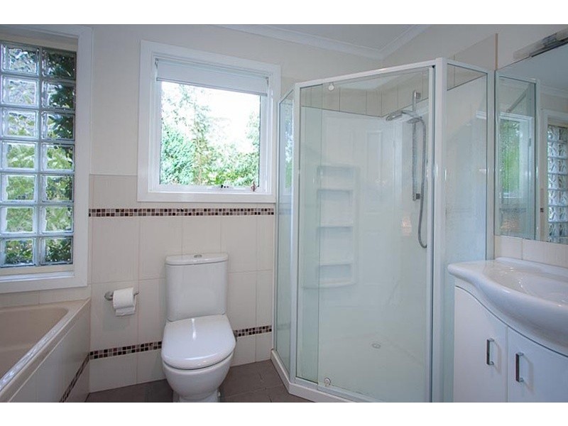 40 Henshalls Road, Woodend VIC 3442