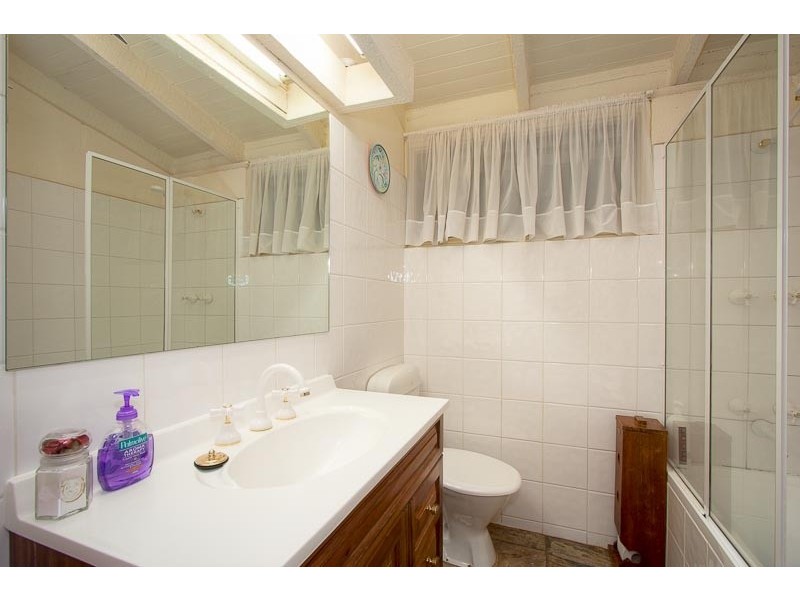 84 Glenfern Road, Romsey VIC 3434