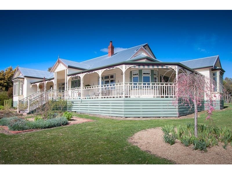 348 BOLGERS LANE, Newham VIC 3442