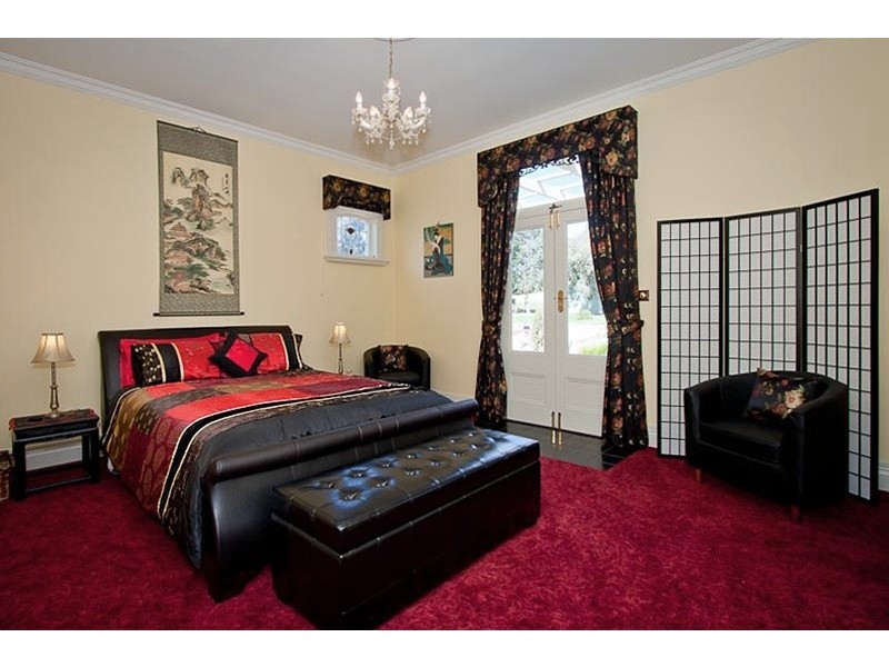 348 BOLGERS LANE, Newham VIC 3442