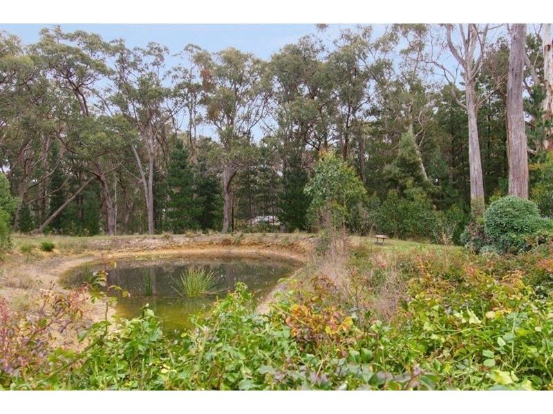 87 Halpern Road, Woodend VIC 3442