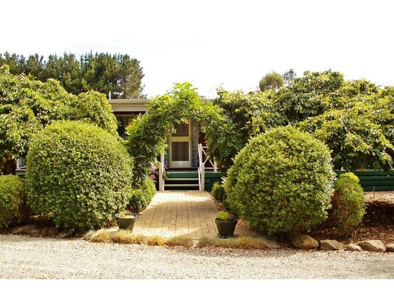 9 Ewing Street, Tylden VIC 3444