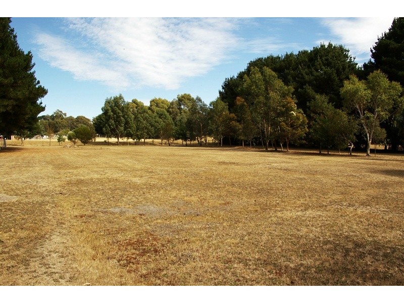 9 Ewing Street, Tylden VIC 3444