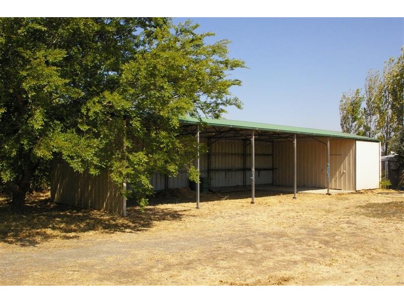 183 James Lane (Cadello via Woodend), Cadello VIC 3442