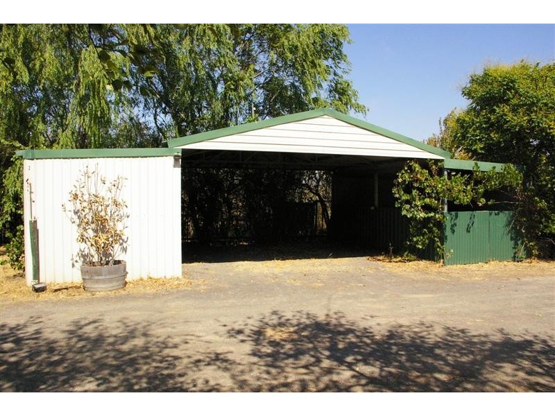 183 JAMES LANE (Cadello via Woodend), Cadello VIC 3442