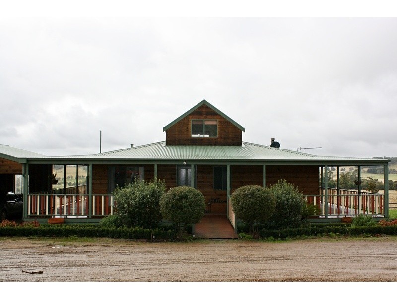 51 BOLGERS LANE, Newham VIC 3442