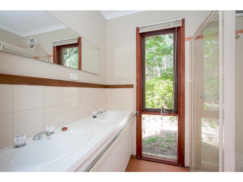 70 Hoburd Drive, Woodend VIC 3442