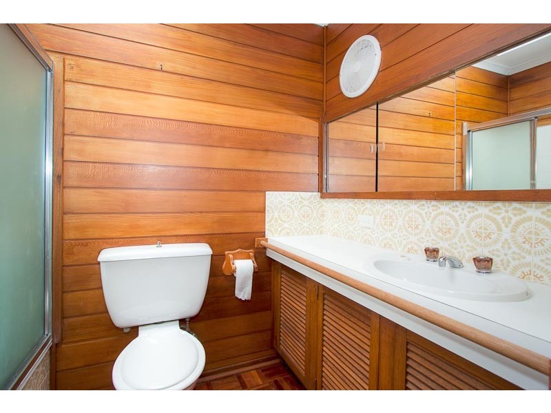 70 Hoburd Drive, Woodend VIC 3442