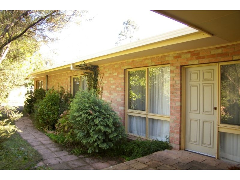 23 Savages Lane, Woodend VIC 3442