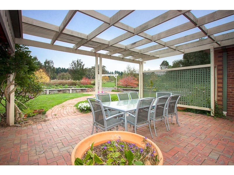 25 Mill Road, Romsey VIC 3434