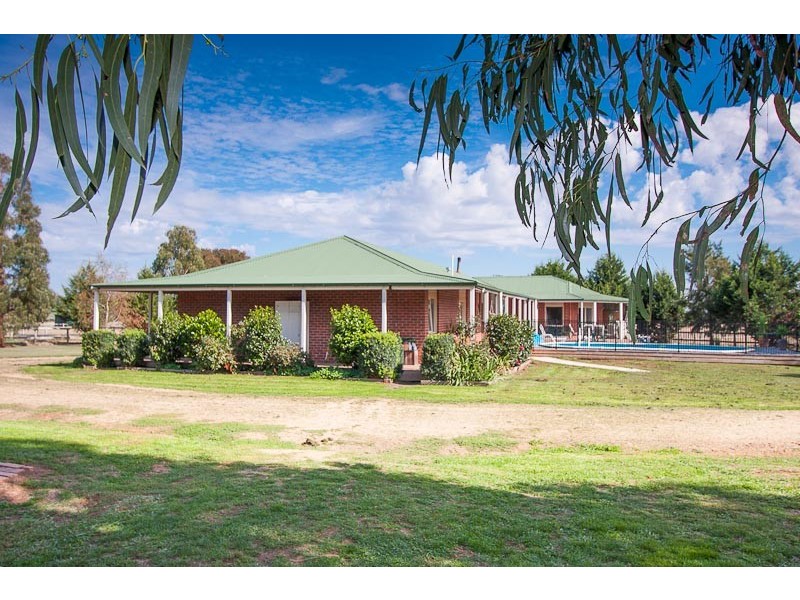 141 GARTH RD, Carlsruhe VIC 3442