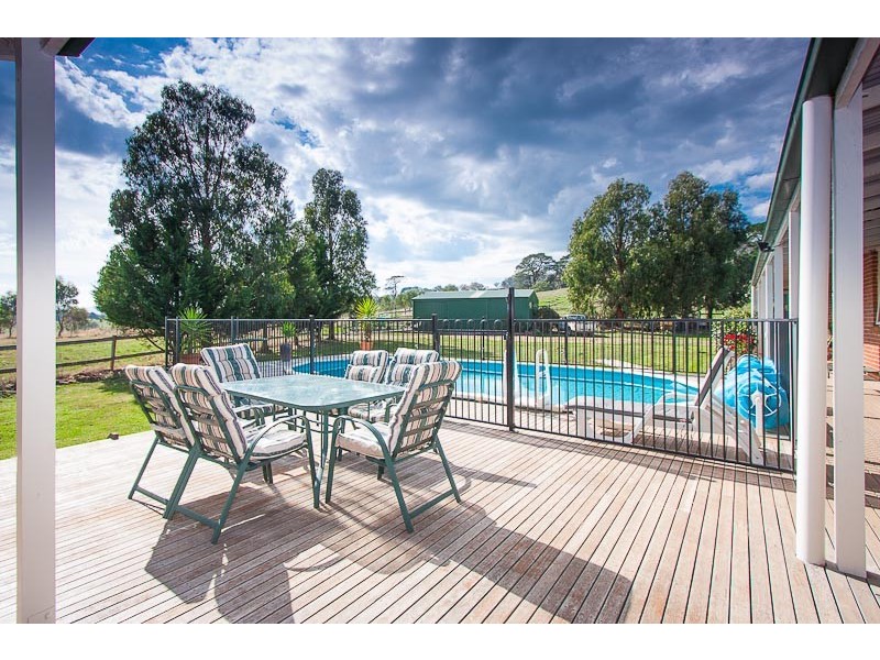 141 GARTH RD, Carlsruhe VIC 3442