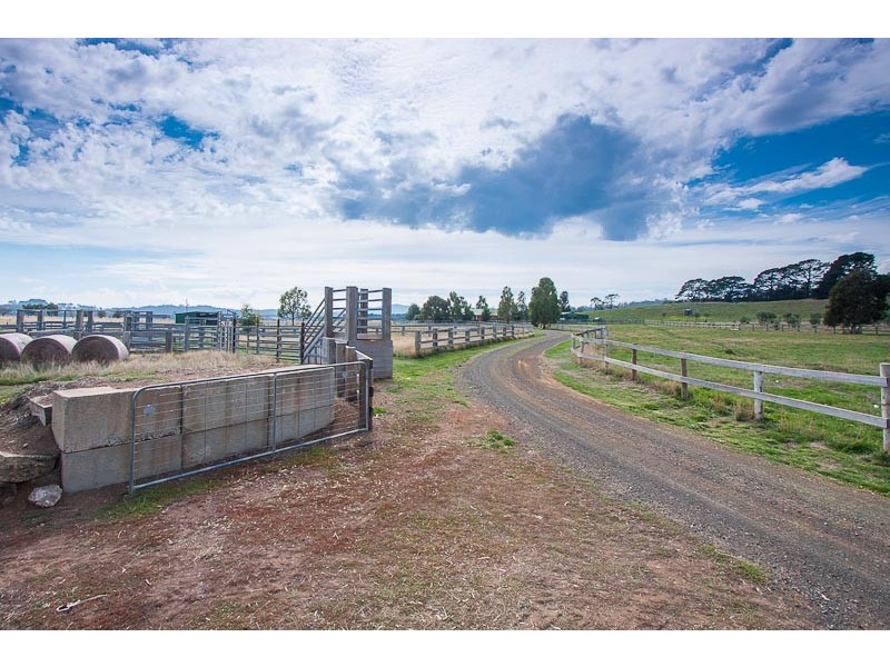 141 GARTH RD, Carlsruhe VIC 3442