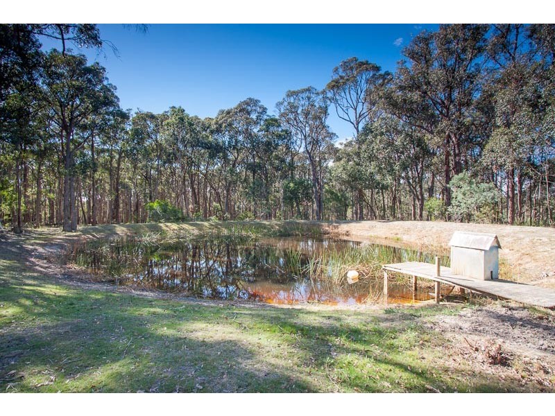 55 Boldiston Road, Woodend VIC 3442